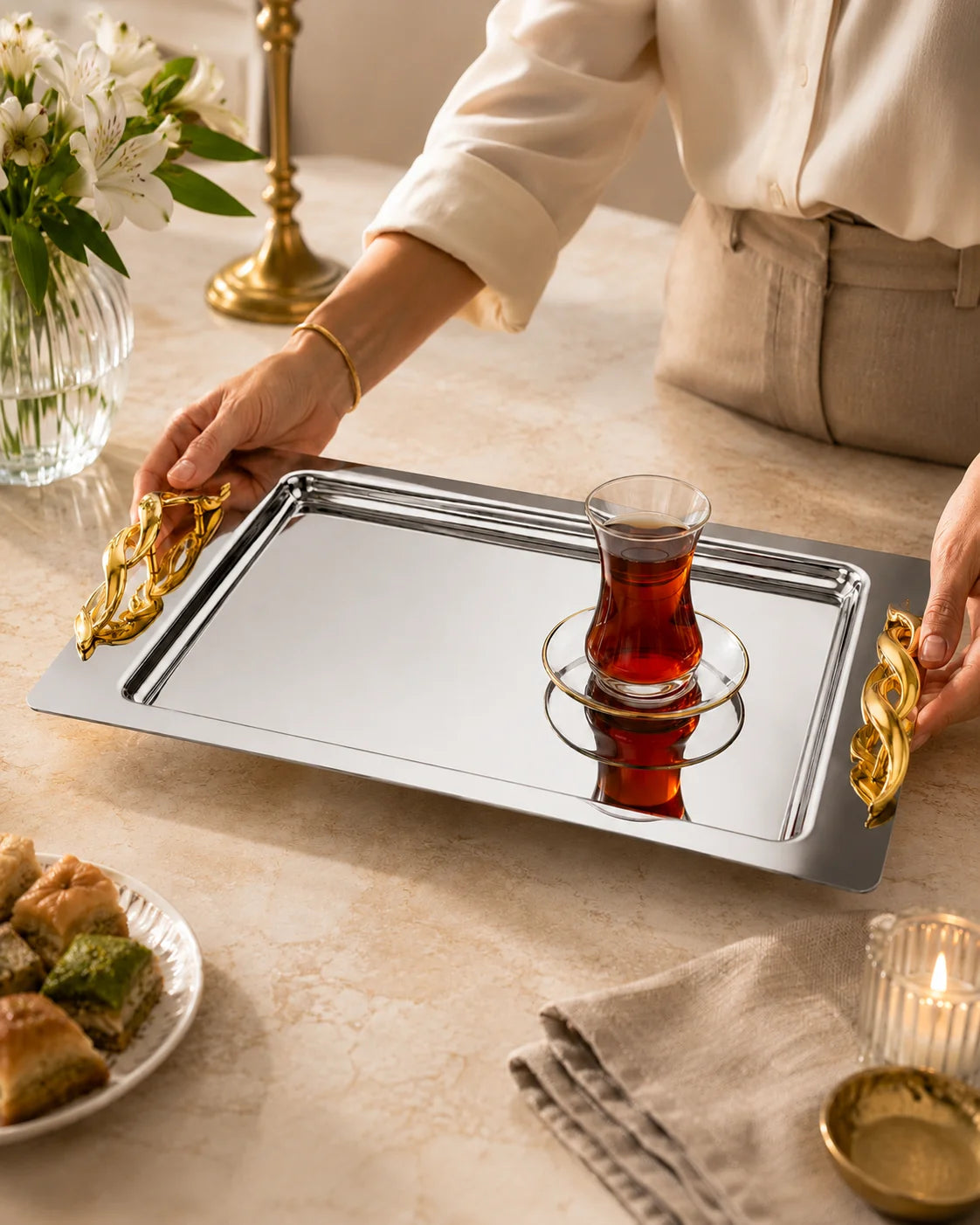 Ozlife Cigdem Tray - Plain Gold