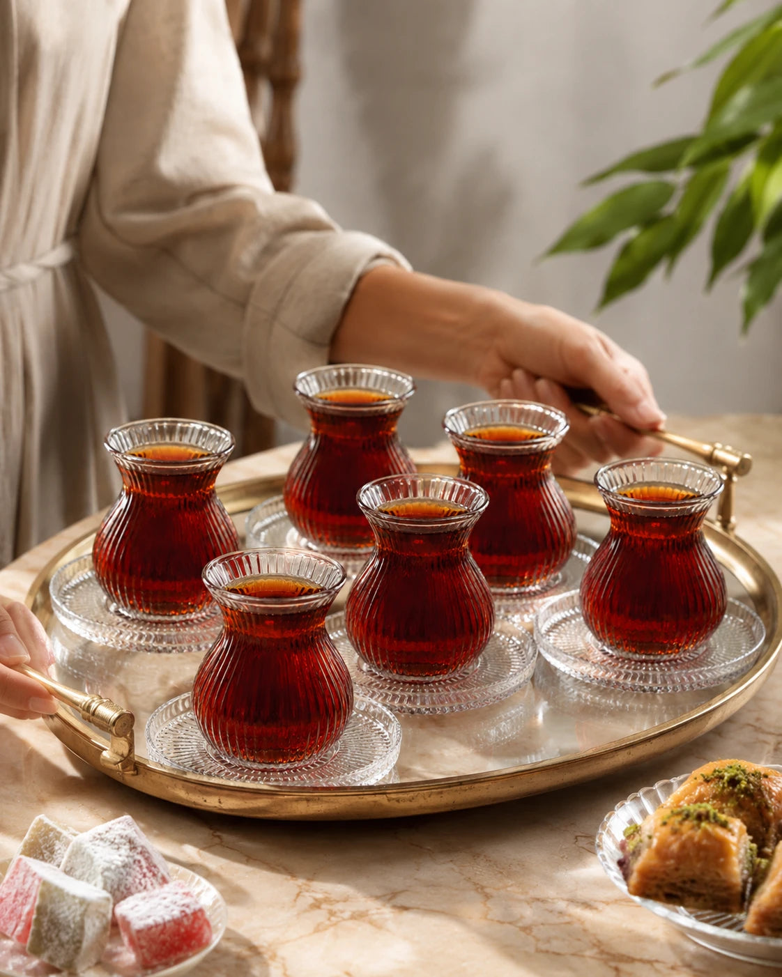 Perotti Emirgan 12-Piece Glass Turkish Tea Set for 6 – 200 ml