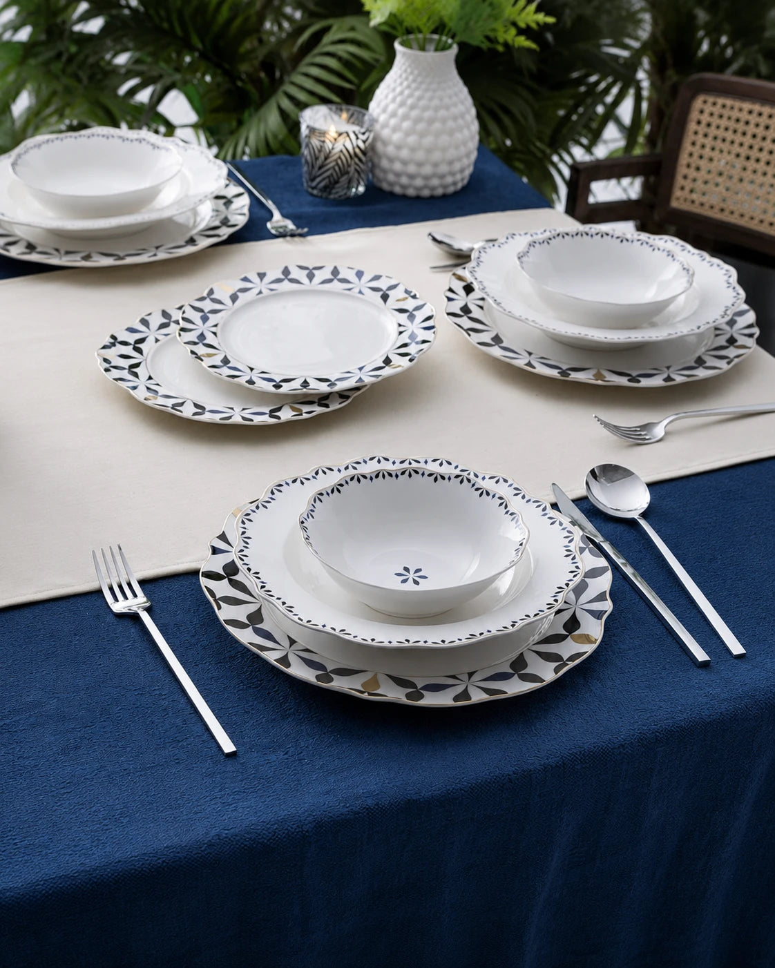 Acar Lorenzo 24-Piece Porcelain Dinnerware Set for 6