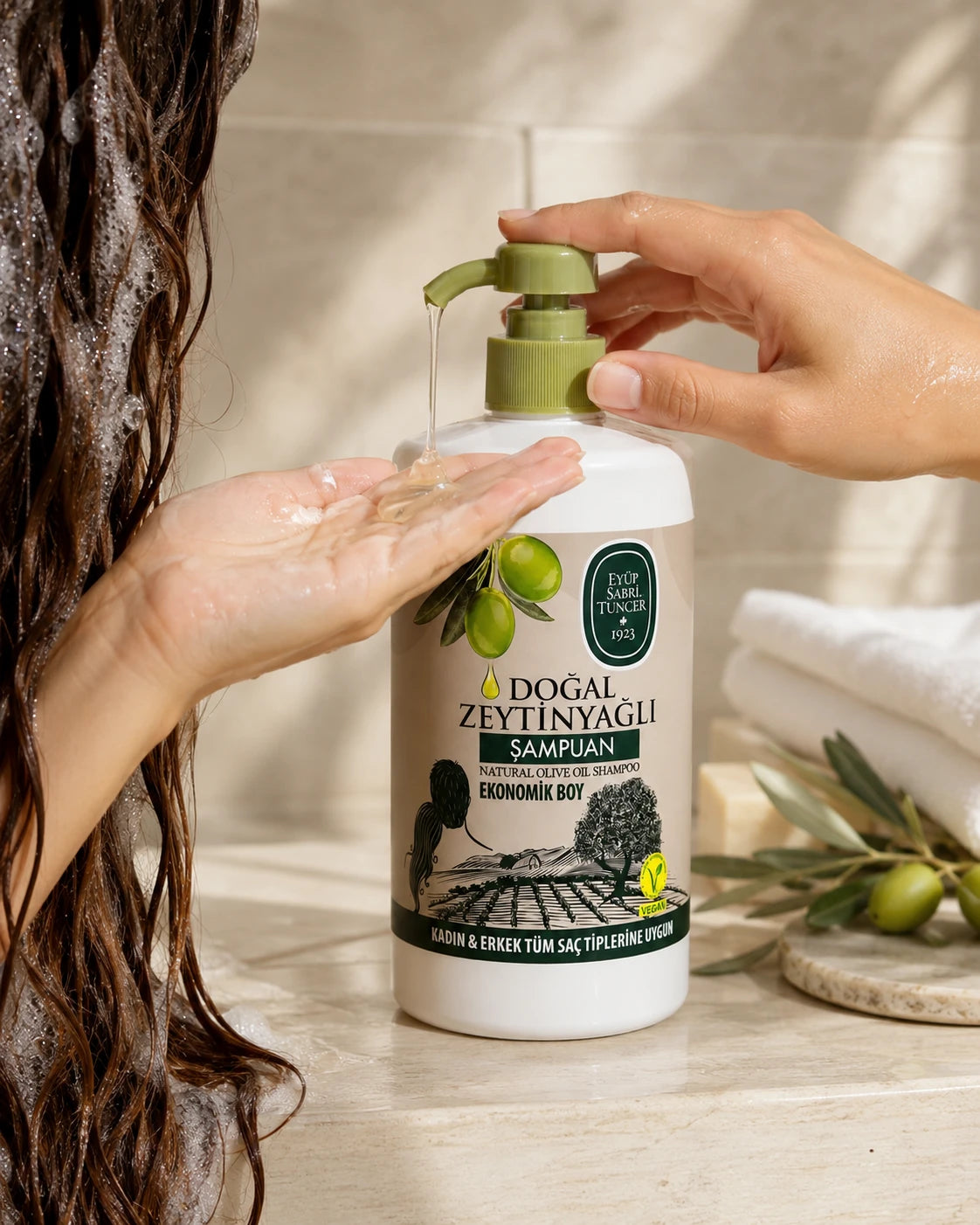Eyüp Sabri Tuncer Natural Olive Oil Shampoo – 700 mL